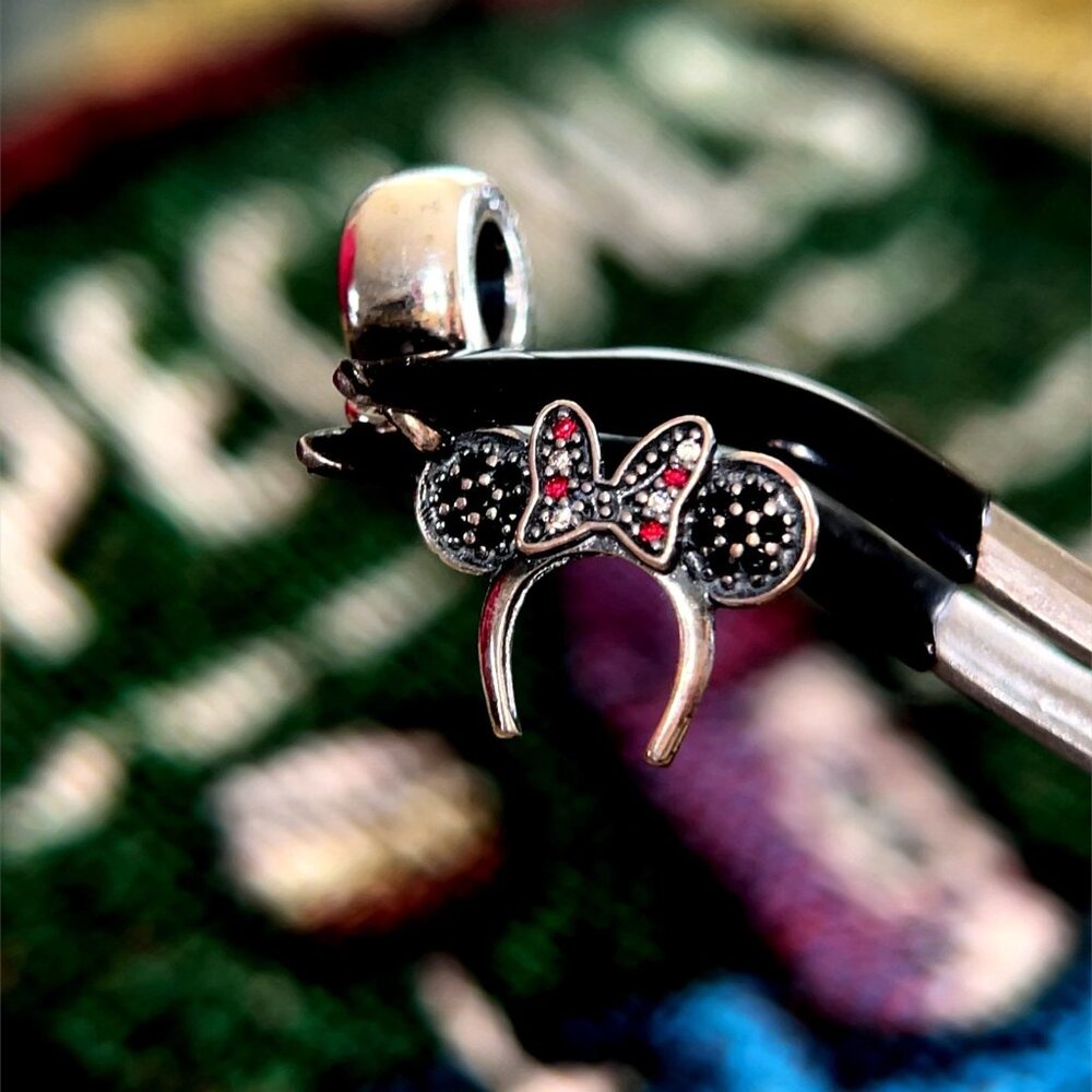 Pandora DISNEY Pave Black/Red Cz Micky Dangle Charm - Picture 4 of 4